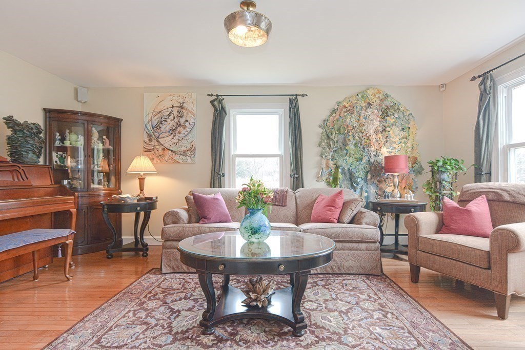 34 Anthony Road Hopedale, MA 01747 - Photo 9 of 41 Gallery Image 9