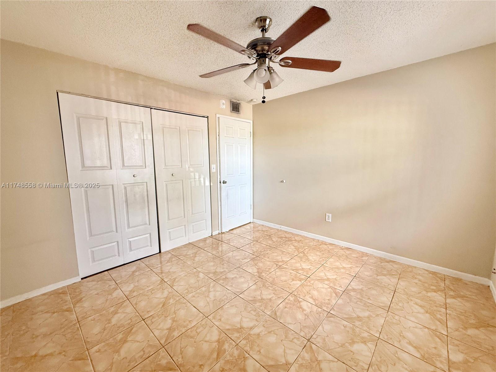 Tamiami Miami, FL 33184 - Photo 13 of 27 a view of an empty room