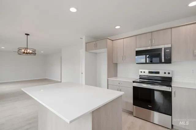 $434,990 | 18404 North Sweet William Avenue, Nampa, ID 83687