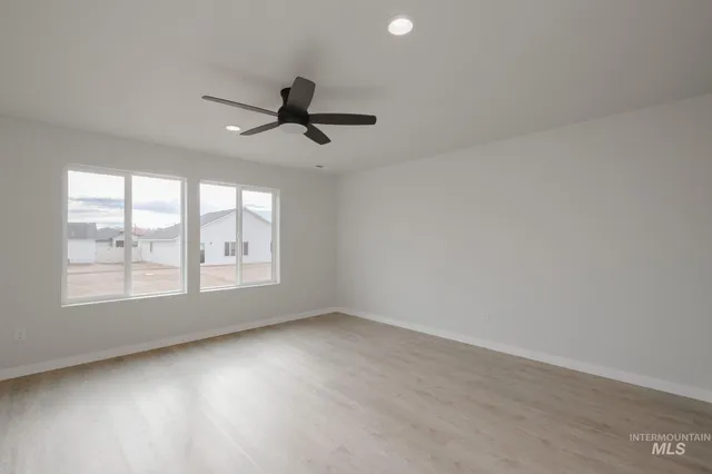 $434,990 | 18404 North Sweet William Avenue, Nampa, ID 83687