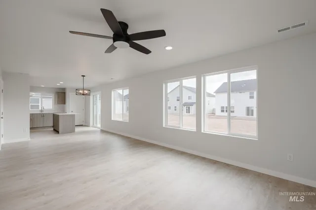 $434,990 | 18404 North Sweet William Avenue, Nampa, ID 83687