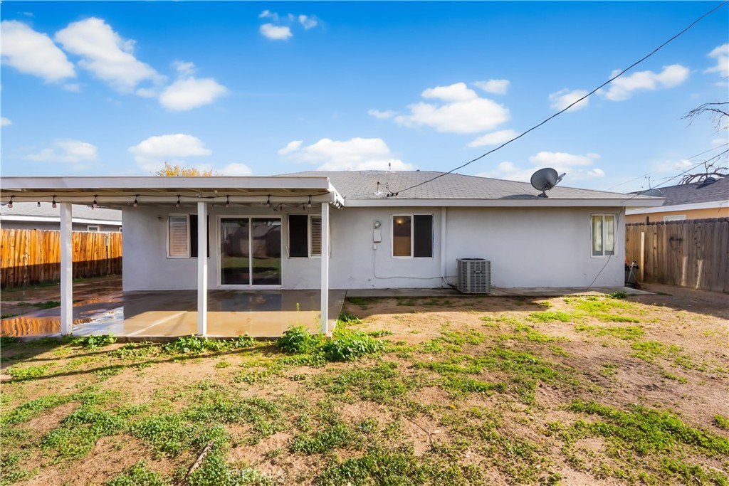 45323 Andale Avenue Lancaster, CA 93535 - Photo 28 of 29 a view of house with yard