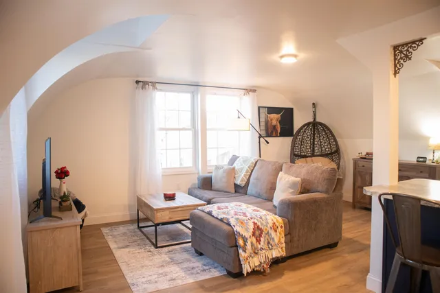 $130,000 | 128 West Estey Street, Shullsburg, WI 53586