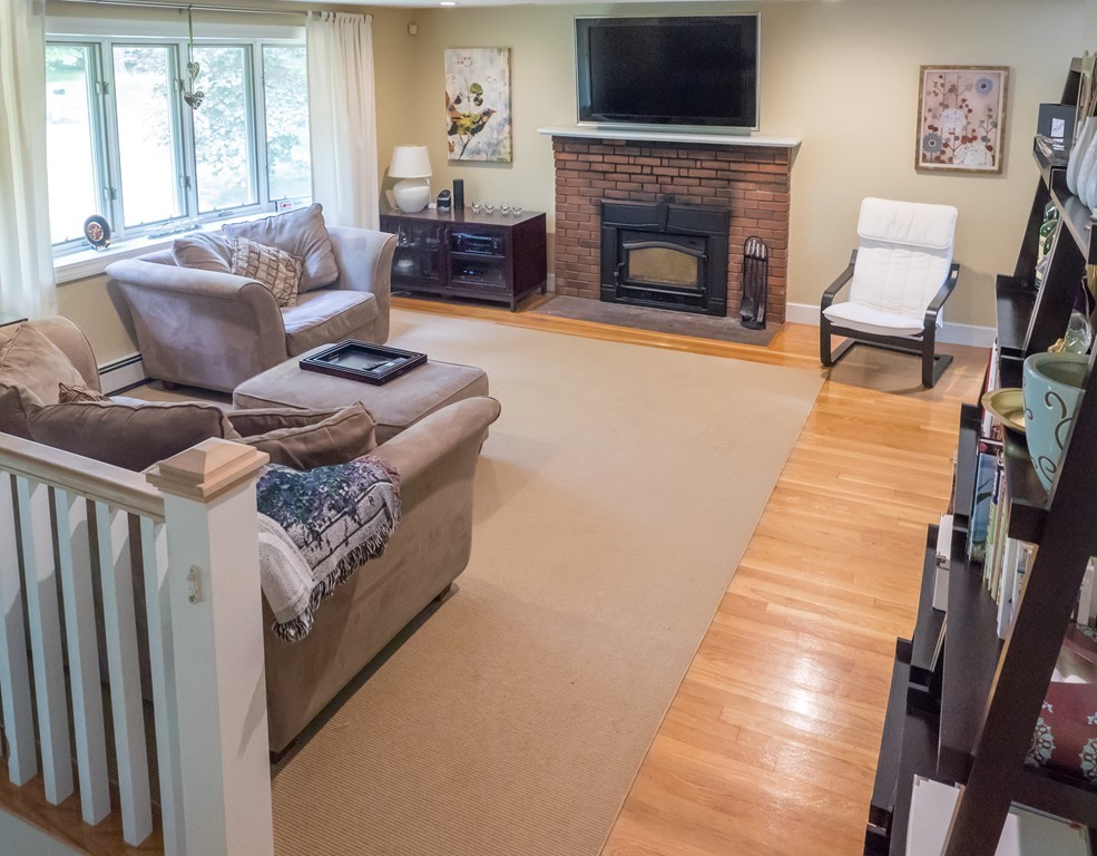 57 Willow Road Hanover, MA 02339 - Photo 3 of 20 Gallery Image 3