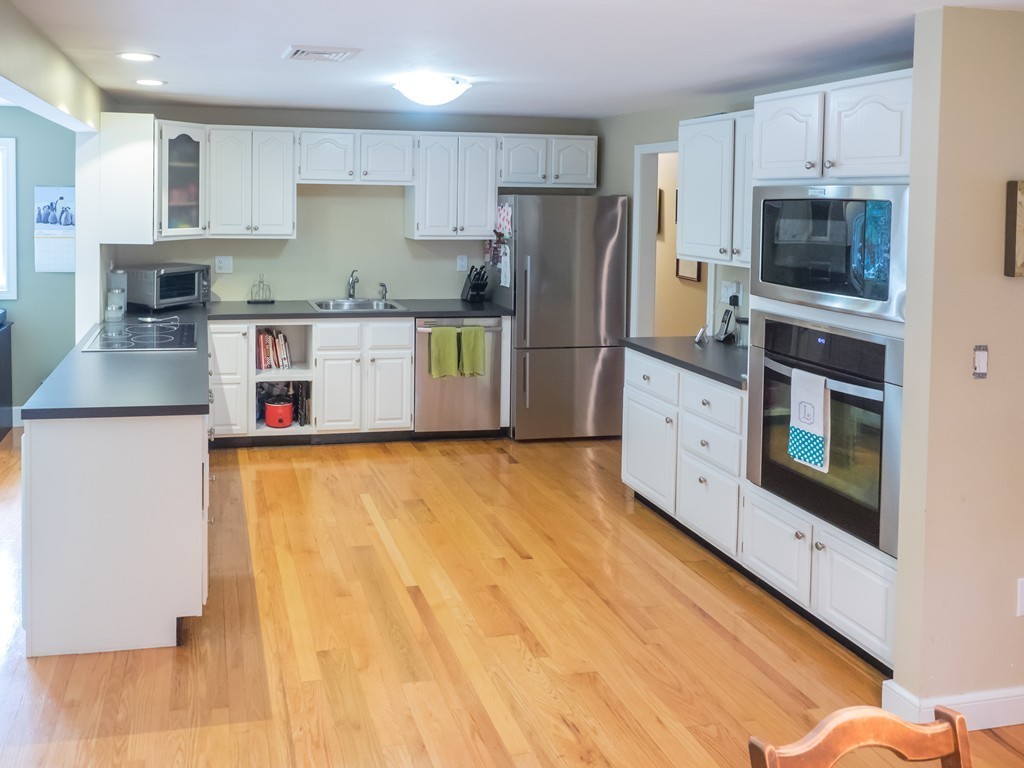 57 Willow Road Hanover, MA 02339 - Photo 6 of 20 Gallery Image 6