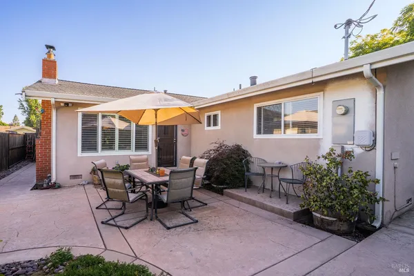 $559,000 | 292 Begonia Boulevard, Fairfield, CA 94533