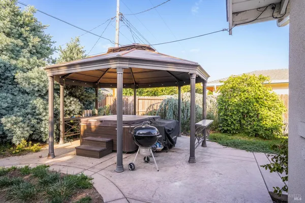 $559,000 | 292 Begonia Boulevard, Fairfield, CA 94533