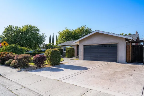 $559,000 | 292 Begonia Boulevard, Fairfield, CA 94533