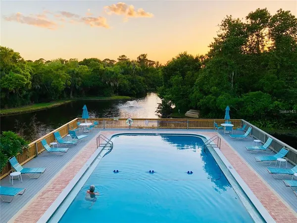 a view of a tennis court
