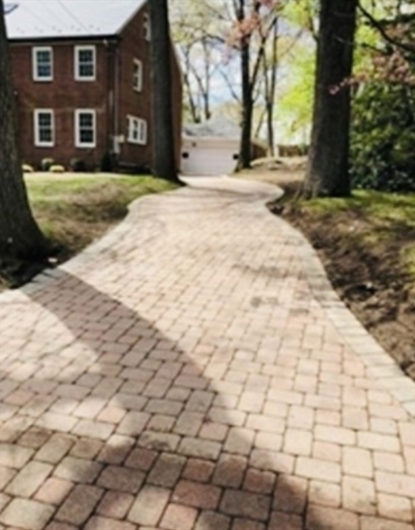 27 Gammons Road, Unit 27 Waban, MA 02468 - Photo 9 of 10