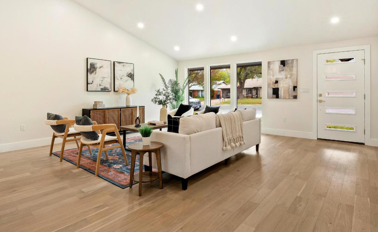 6404 Blarwood Drive Austin, TX 78745 - Photo 26 of 31 a living room with furniture and wooden floor