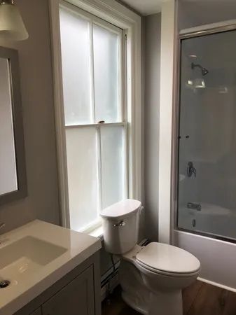 $3,075 | 44 Cushing Street, Unit 2, Dover, NH 03820