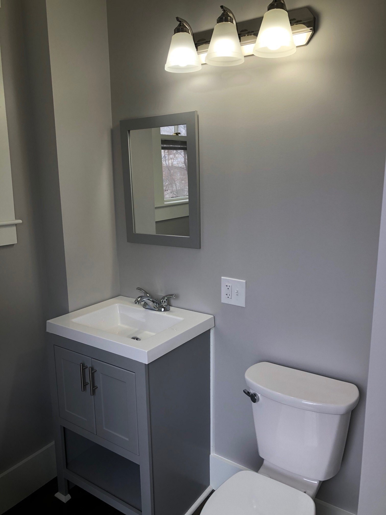 44 Cushing Street, Unit 2 Dover, NH 03820 - Photo 8 of 10