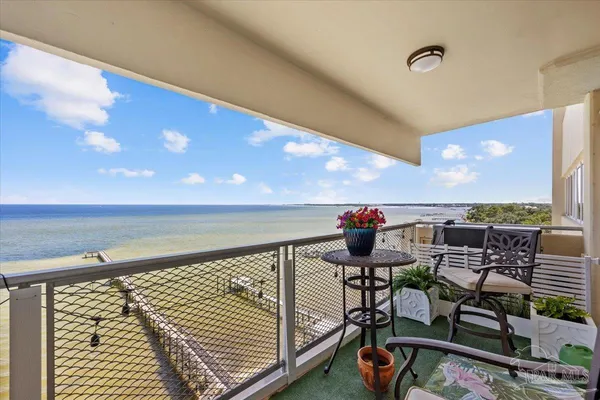 $294,000 | 825 Bayshore Drive, Unit 701, Pensacola, FL 32507