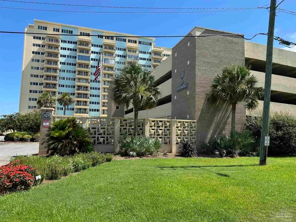 $294,000 | 825 Bayshore Drive, Unit 701, Pensacola, FL 32507
