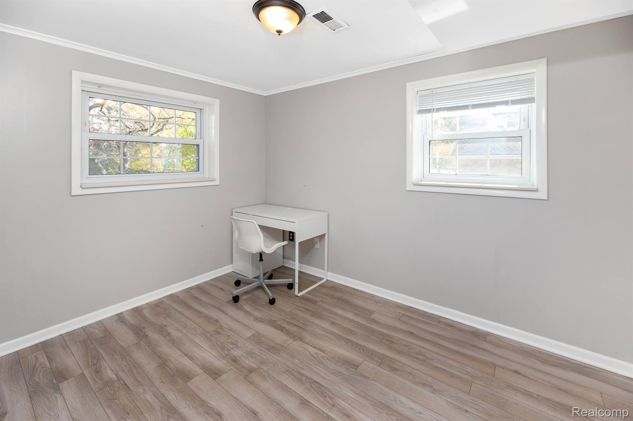 373 Bellarmine Drive Rochester, MI 48309 - Photo 14 of 15 Second View of Office or Flex Space