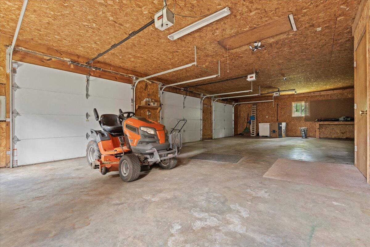 3011 Barth Road Belpre, OH 45714 - Photo 26 of 32 32-2024-06-11 12.41.03-3