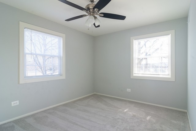 549 Pam Court Wheeling, IL 60090 - Photo 7 of 15