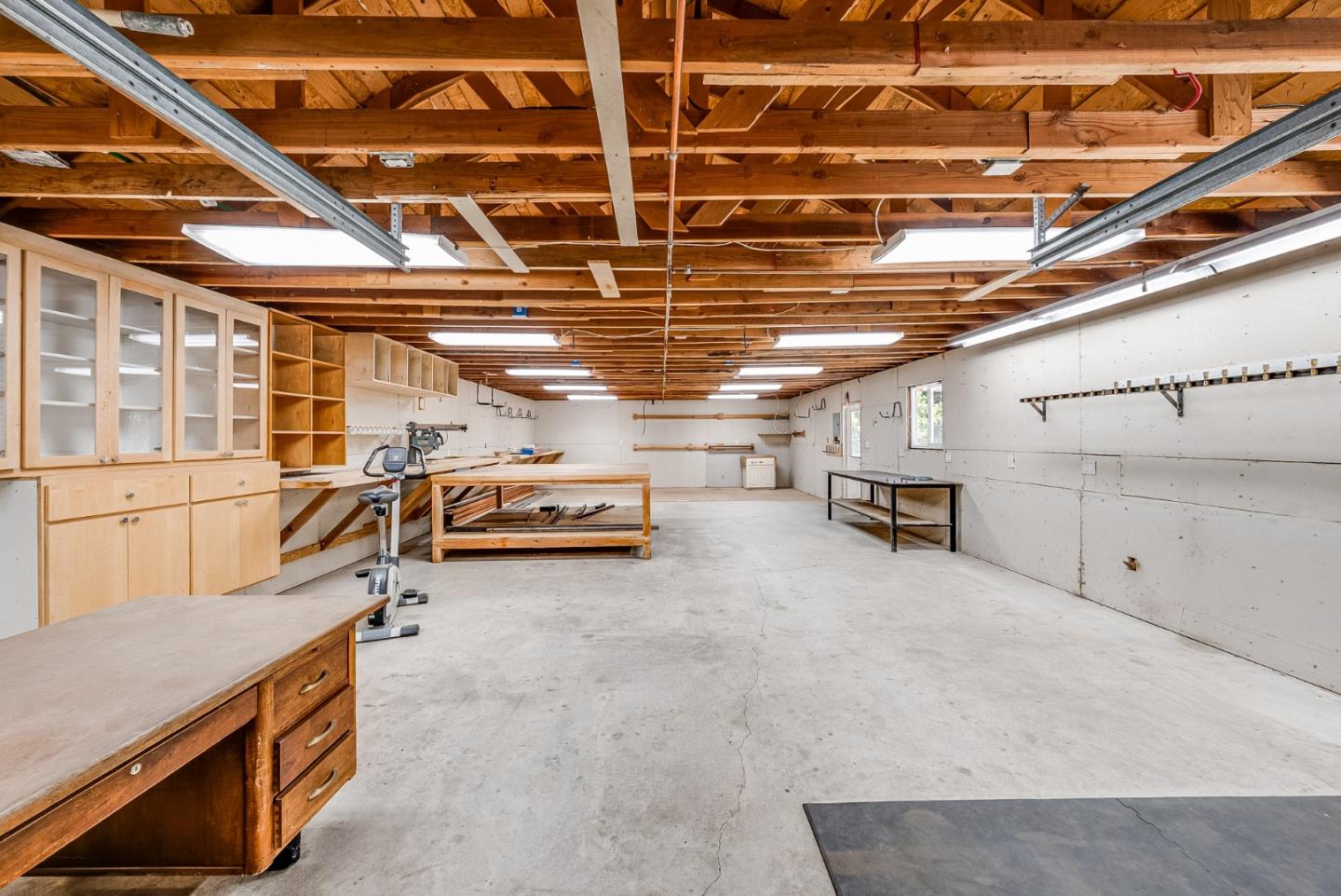 140 Echo Ridge Lane Soquel, CA 95073 - Photo 43 of 50 a view of parking garage