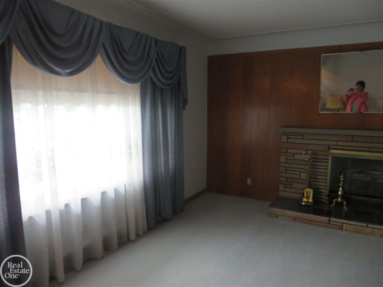 33488 Ryan Road Sterling Heights, MI 48310 - Photo 6 of 22