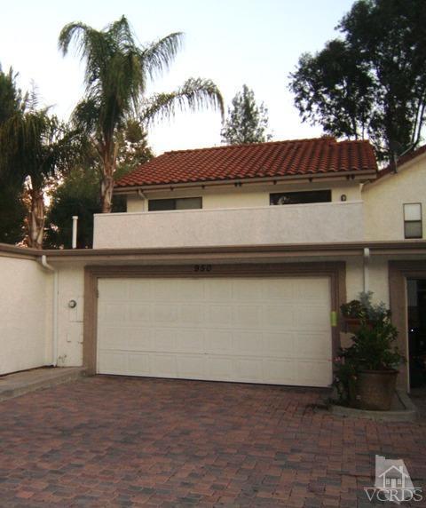 950 Thistlegate Road Oak Park, CA 91377 - Photo 1 of 16 Primary Photo