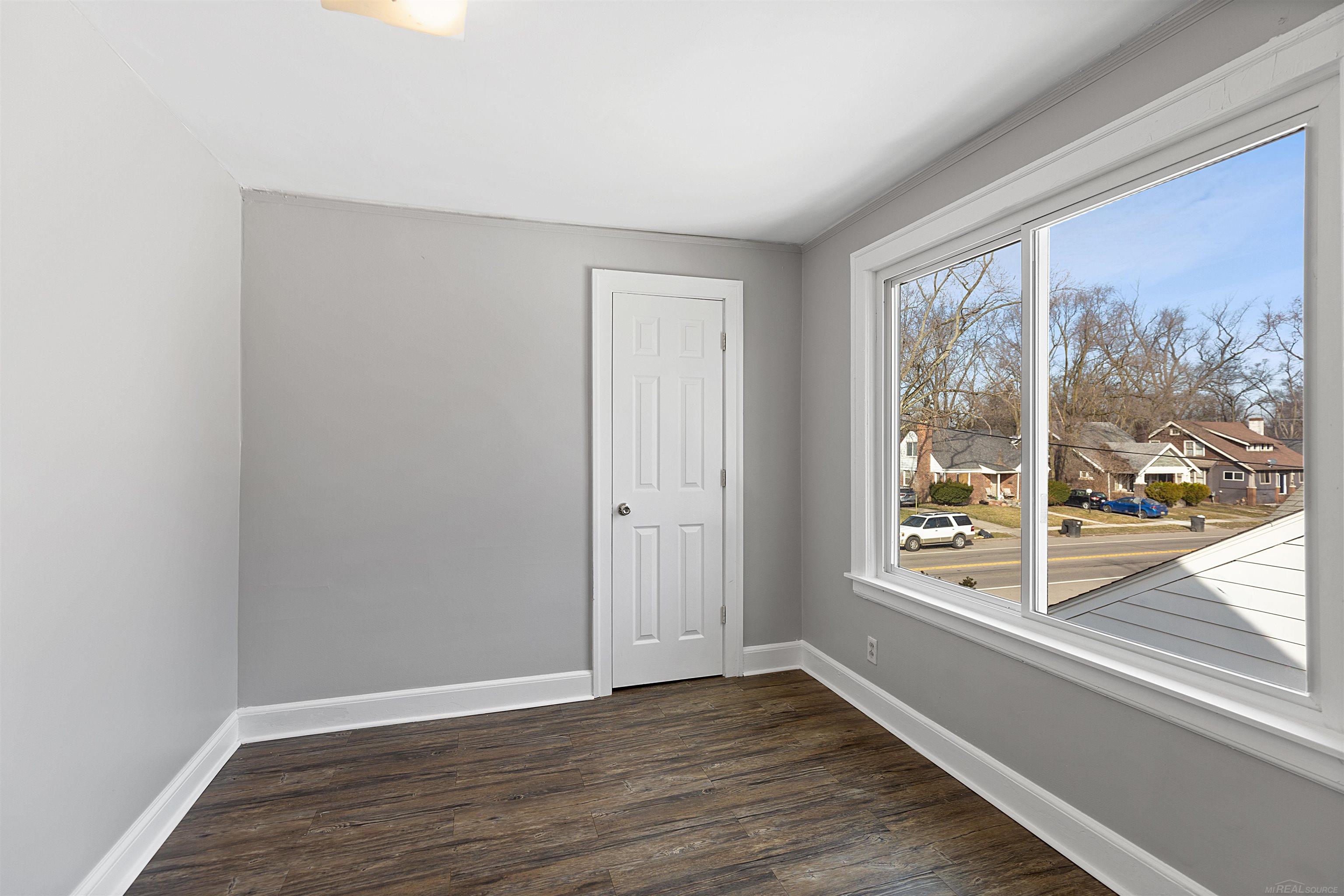 16154 Burt Road Detroit, MI 48219 - Photo 18 of 29