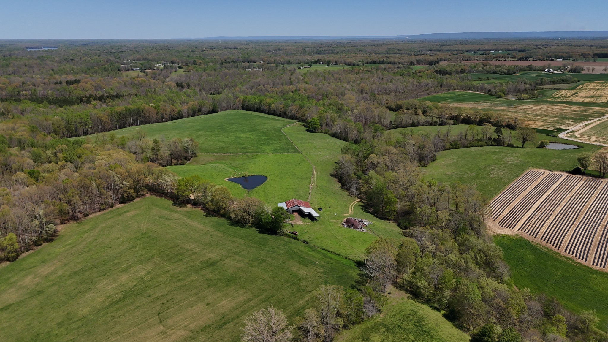 0 Neal Road Belvidere, TN 37306 - Photo 40 of 58 an aerial view of a house with a yard