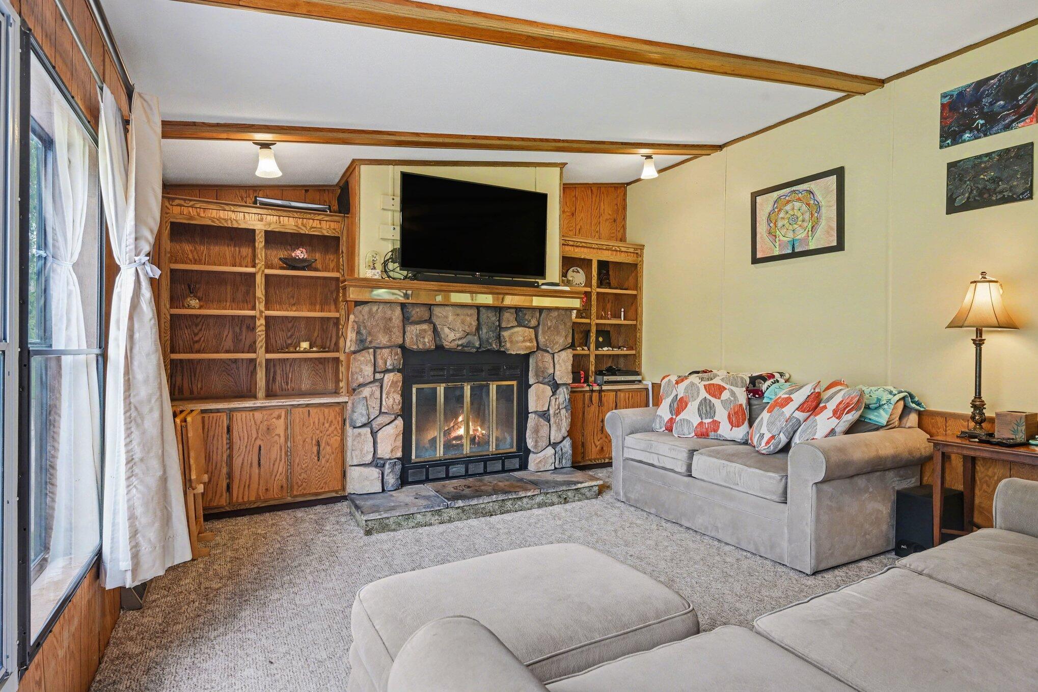 1216 10th Street Martin, MI 49070 - Photo 7 of 38 008_file_8981