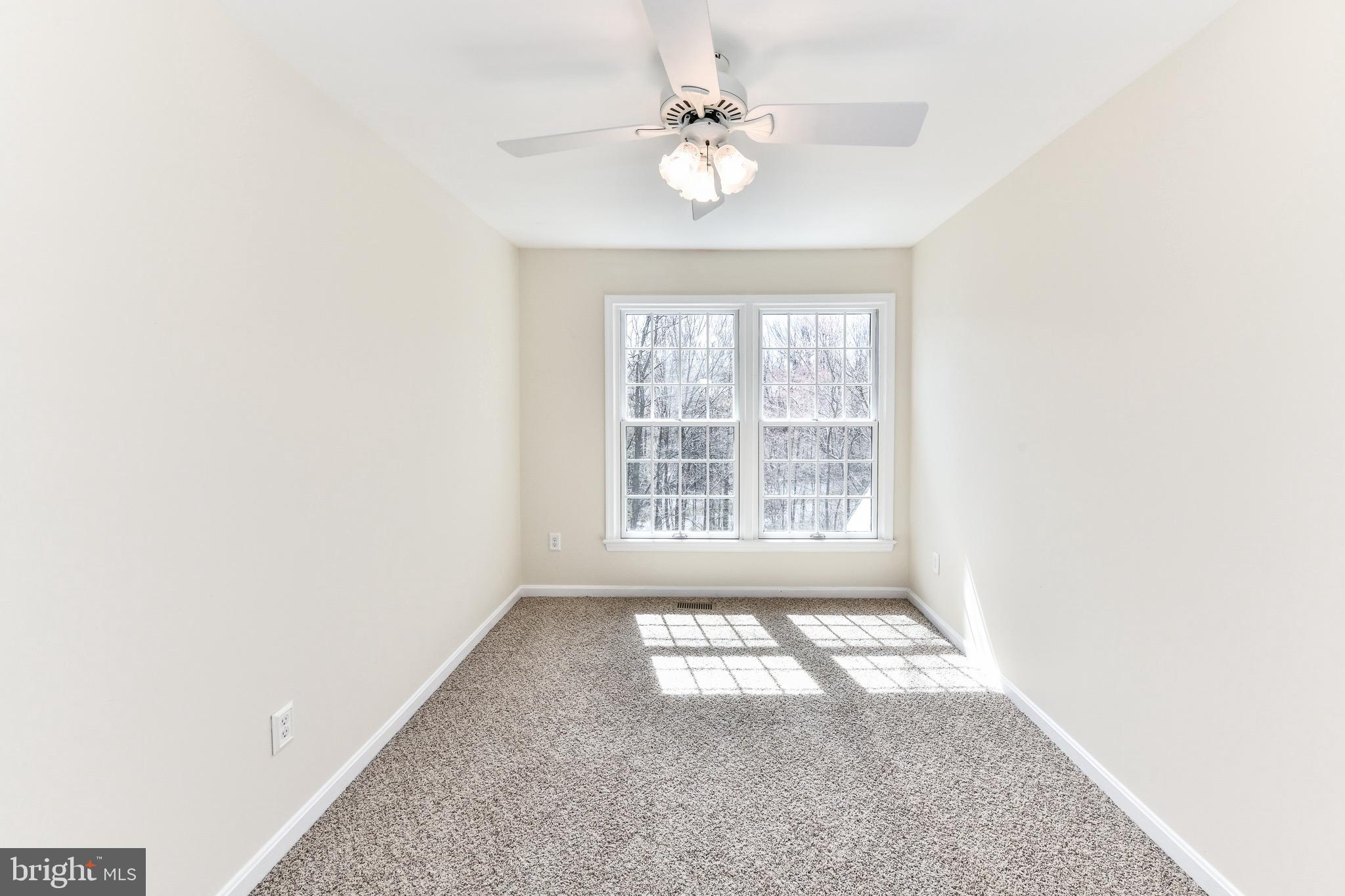 1646 Stowe Road Reston, VA 20194 - Photo 22 of 32 All bedrooms have ceiling fans