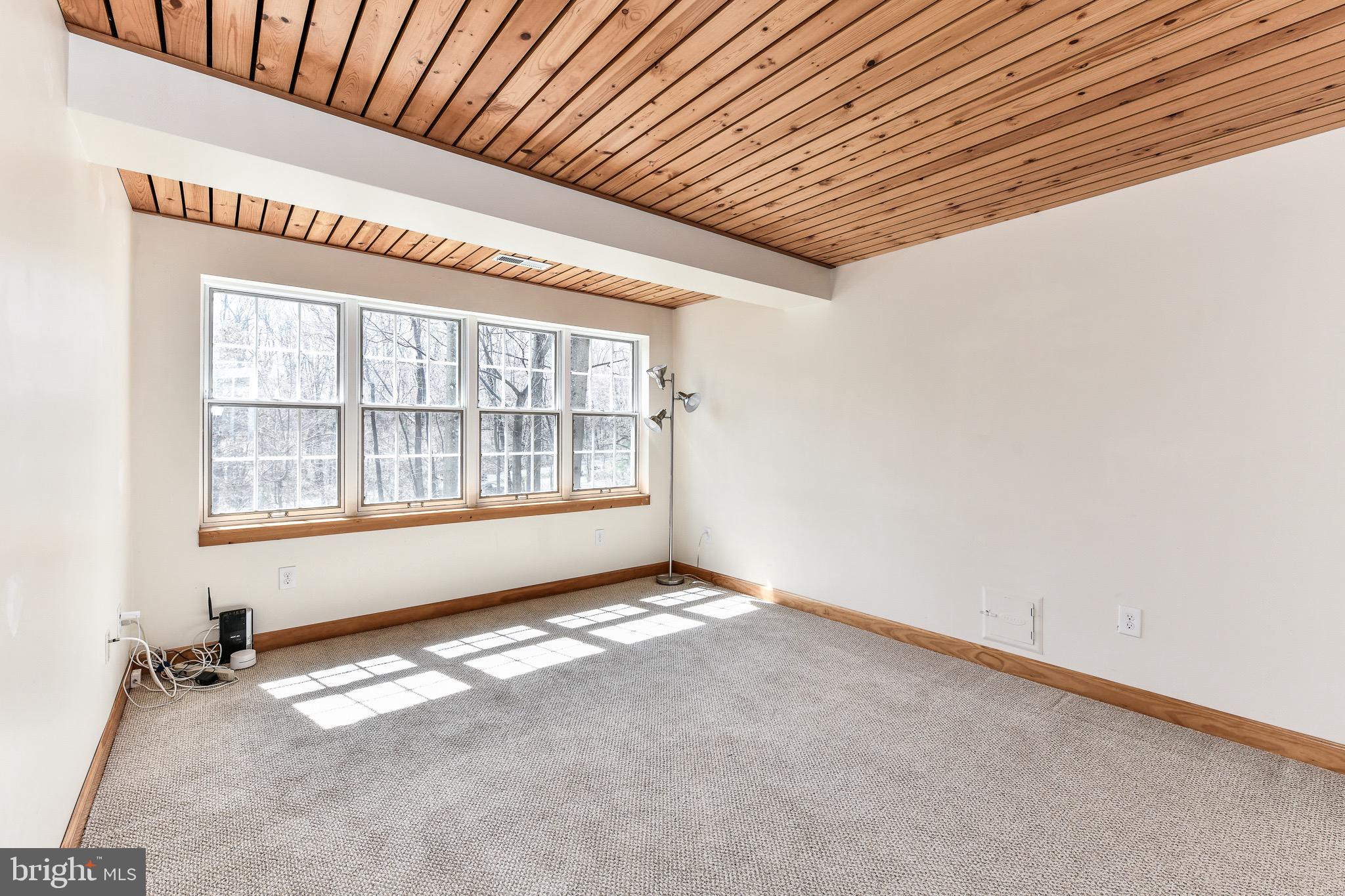 1646 Stowe Road Reston, VA 20194 - Photo 26 of 32 Check out this unique LL 5th bedroom/flex room
