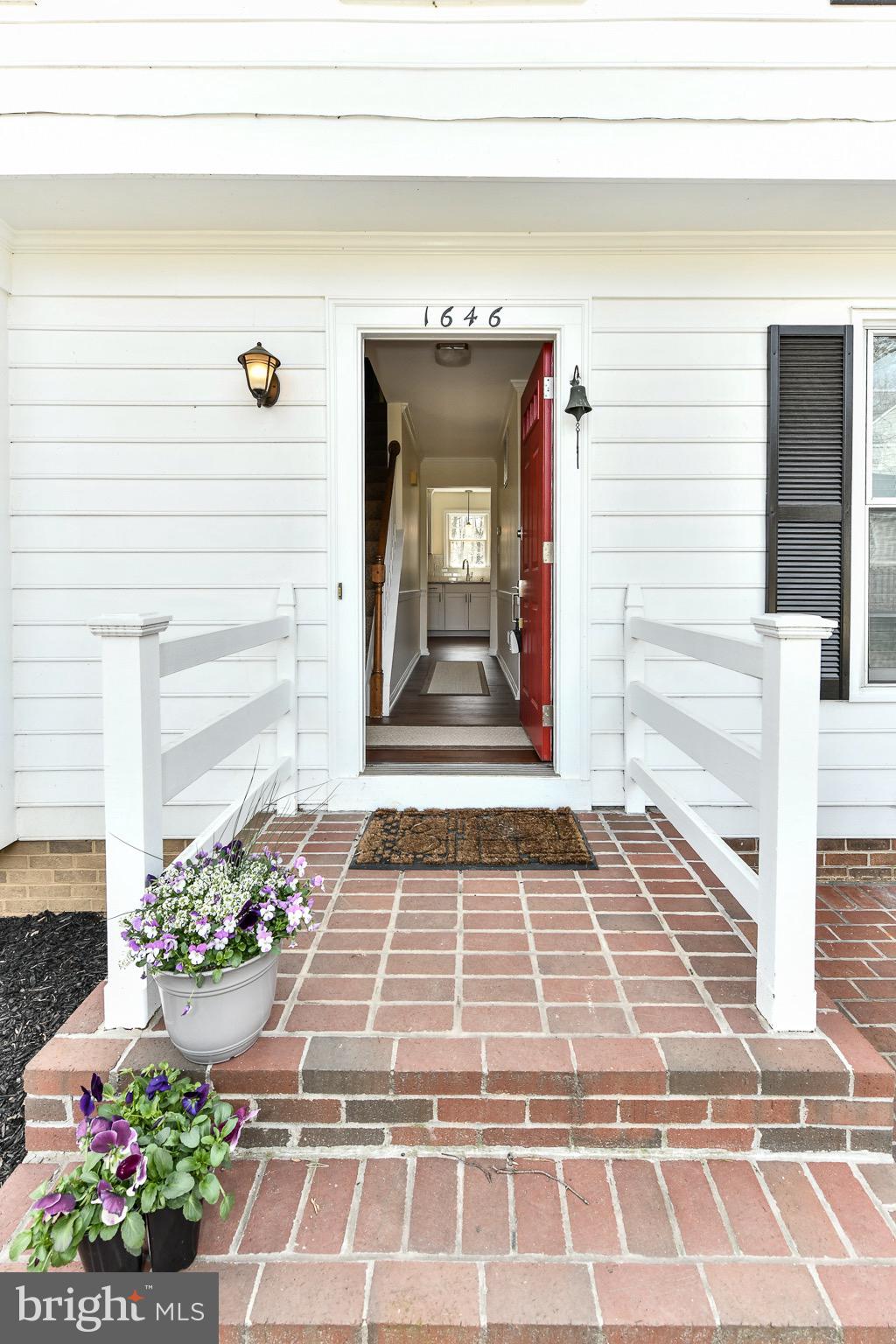 1646 Stowe Road Reston, VA 20194 - Photo 30 of 32 Don't miss this one! Move in ready!