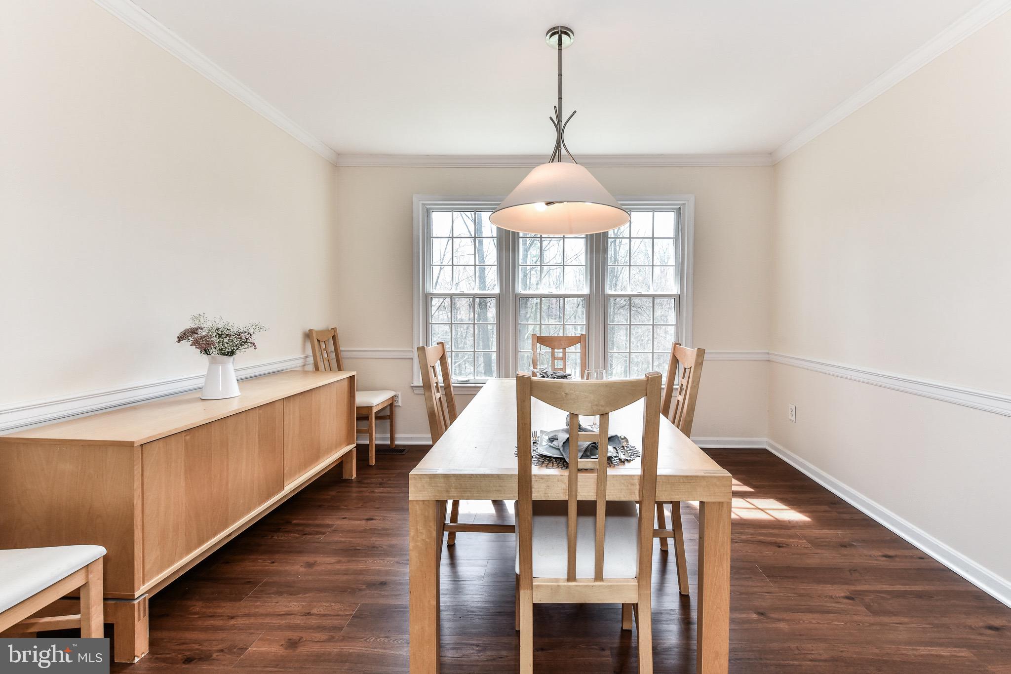 1646 Stowe Road Reston, VA 20194 - Photo 7 of 32 Entertaining will be a breeze: DR and LR join