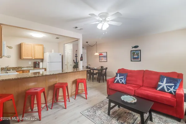 $137,500 | 1664 Beach Boulevard, Unit K168, Biloxi, MS 39531