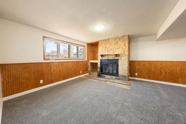 $350,000 | 6435 Dawn Way, Inver Grove Heights, MN 55076