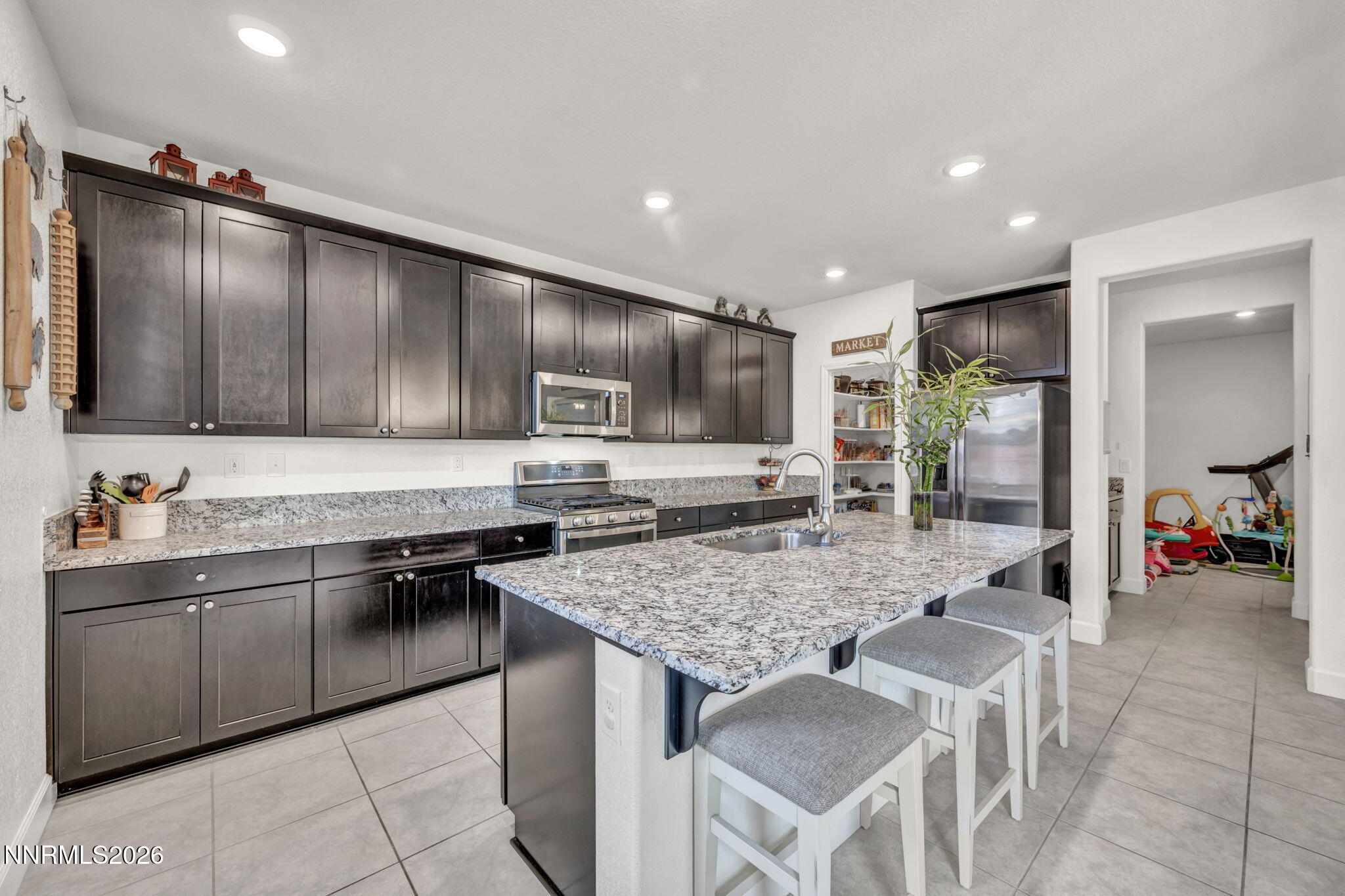 6185 Red Stable Road Sparks, NV 89436 - Photo 9 of 63 47-web-or-mls-6185-red-stable-rd