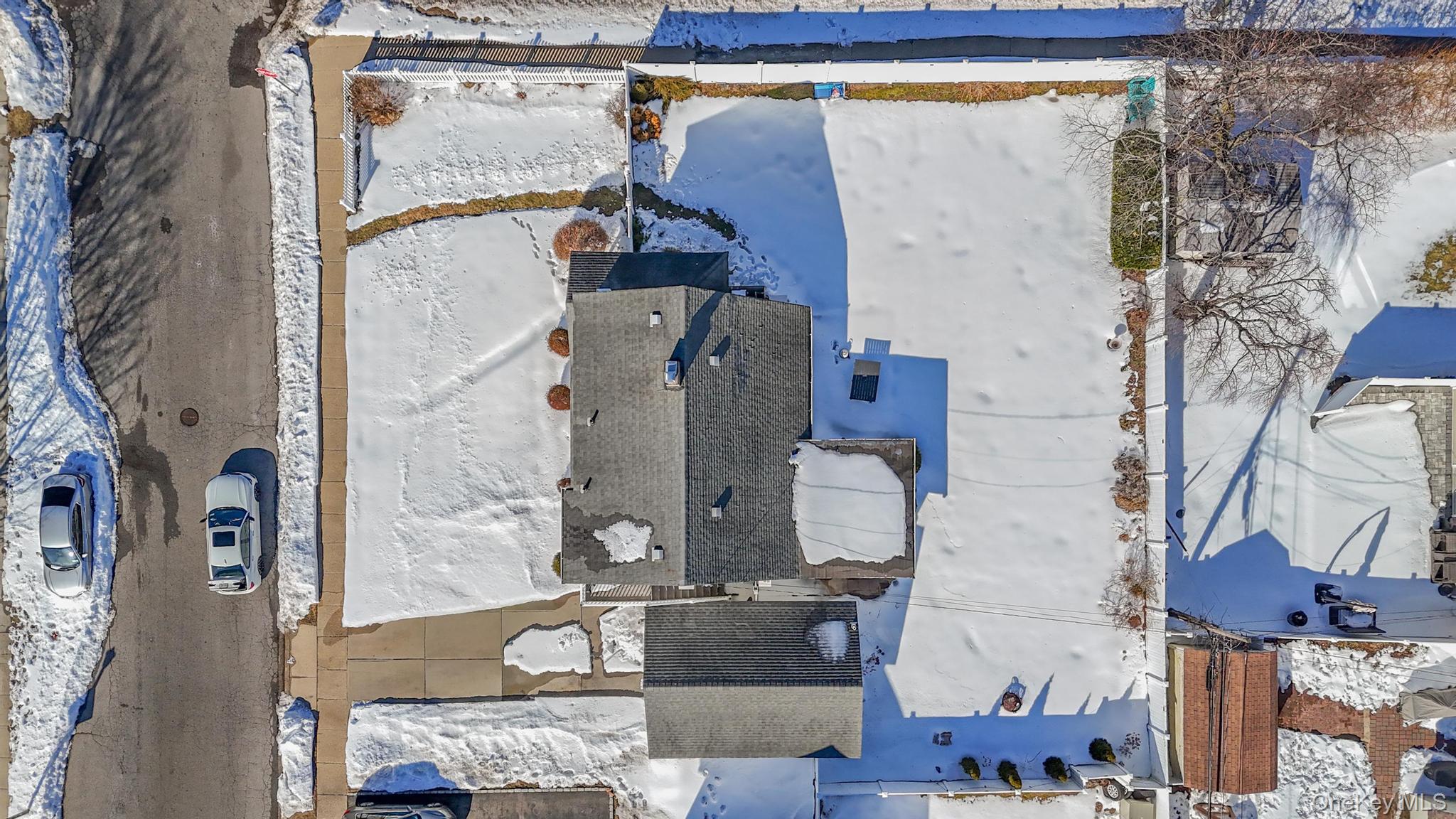 190 Meridian Road Levittown, NY 11756 - Photo 6 of 23