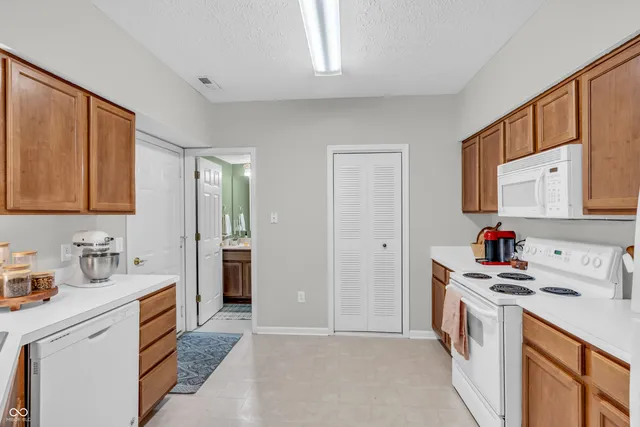 $179,000 | 8155 River Mist Lane, Indianapolis, IN 46237