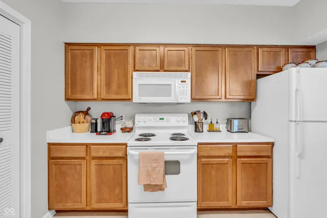 $179,000 | 8155 River Mist Lane, Indianapolis, IN 46237