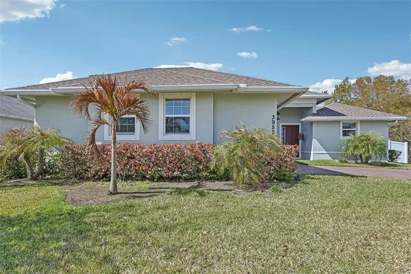 $699,000 | 3955 Oak Hollow Avenue, Vero Beach, FL 32966