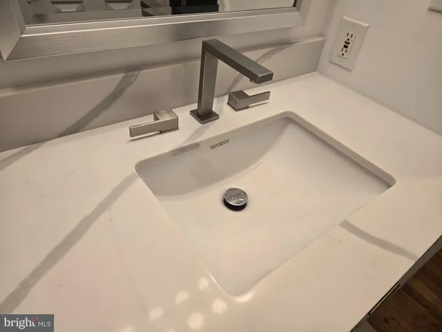 $1,595 | 1101 St Paul Street, Unit 302, Baltimore, MD 21202