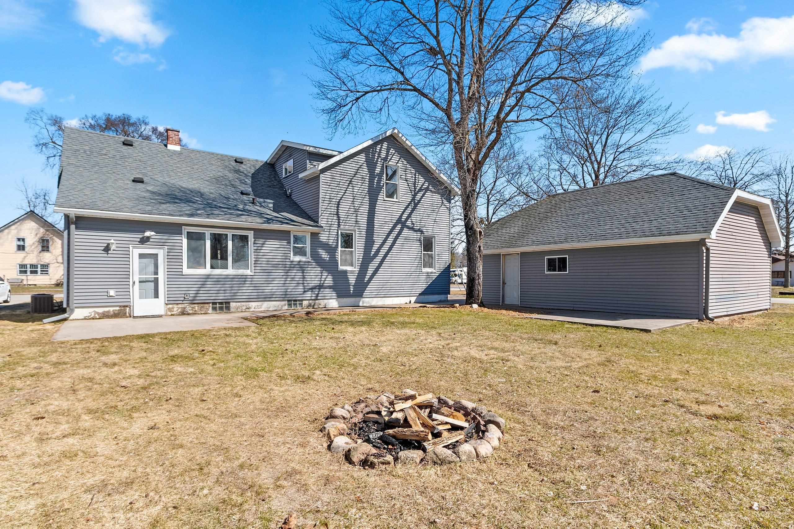 251 Birch Street Peshtigo, WI 54157 - Photo 7 of 72
