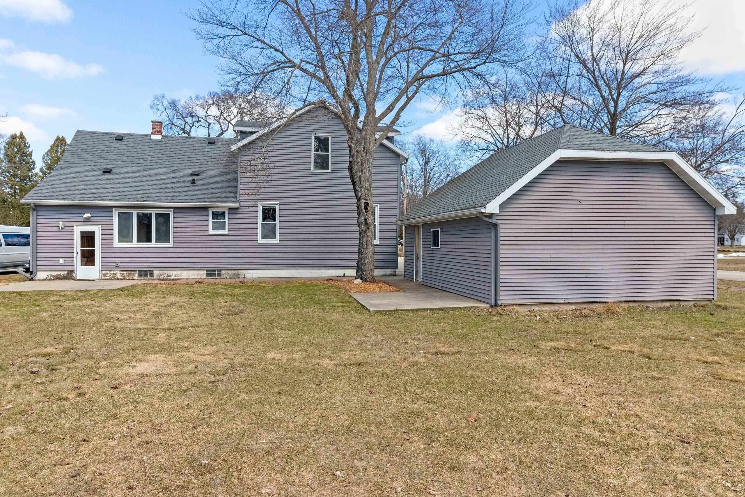 251 Birch Street Peshtigo, WI 54157 - Photo 9 of 72