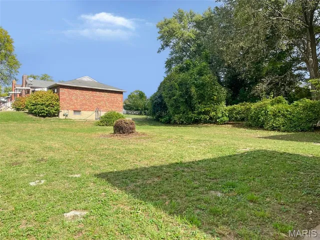 $112,850 | 925 Iron Street, St. Louis, MO 63111