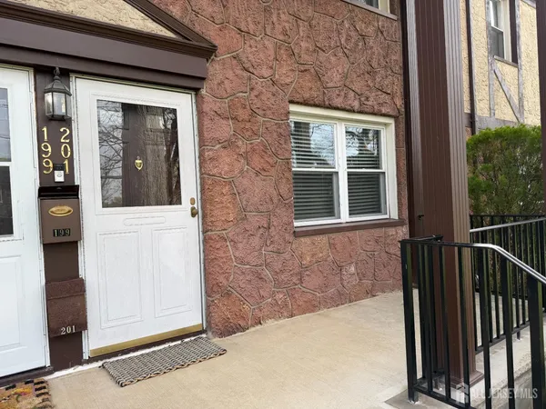 $389,000 | 201 High Street, Metuchen, NJ 08840