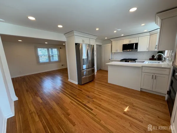 $389,000 | 201 High Street, Metuchen, NJ 08840