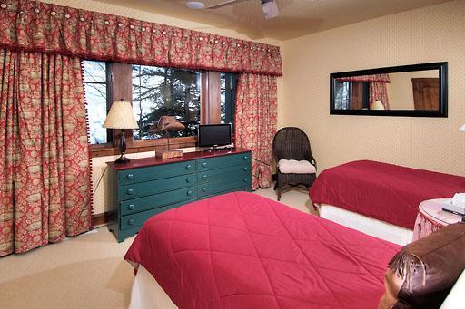 408 Cresta Road Edwards, CO 81632 - Photo 9 of 16 Additional Photo