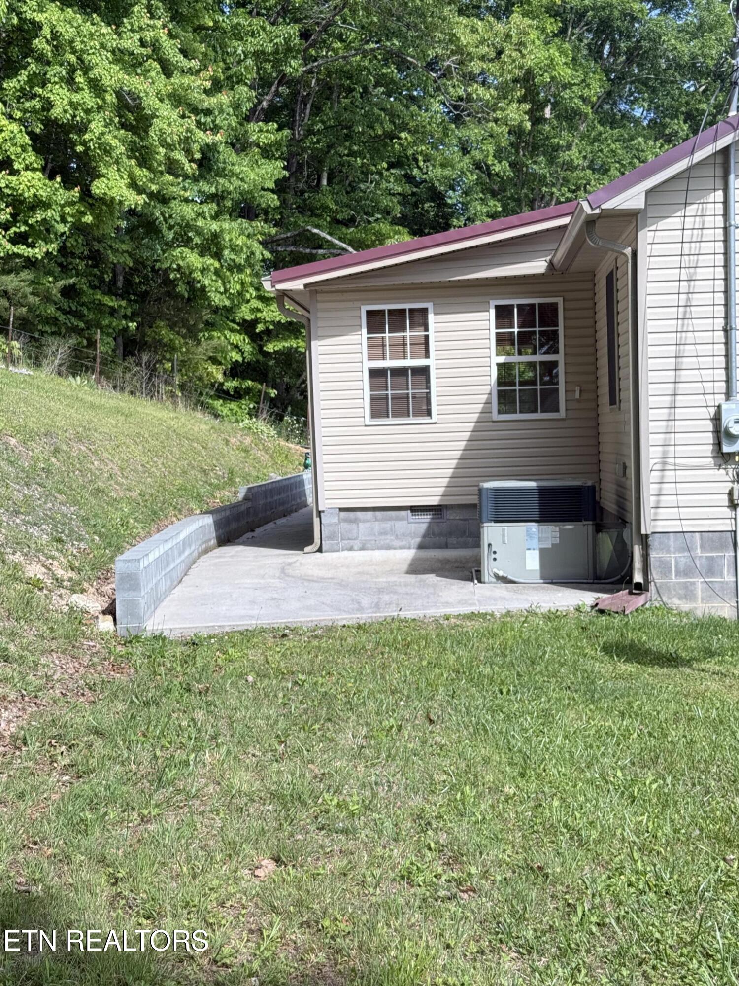 306 Dalton Road Harrogate, TN 37752 - Photo 32 of 44 306 Dalton Rd Pic12