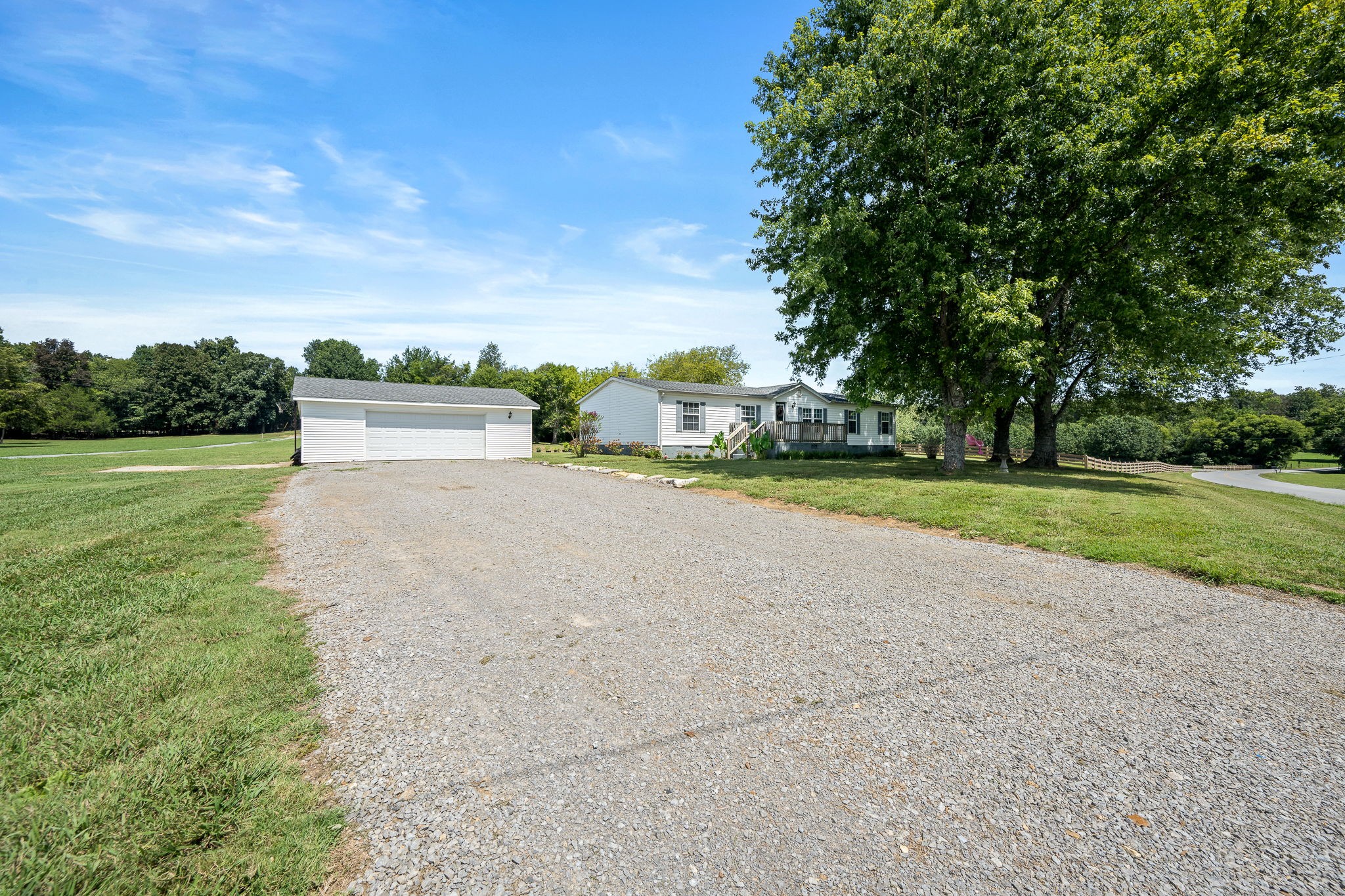 375 Philippi Road Wartrace, TN 37183 - Photo 4 of 47 Gallery Image 4
