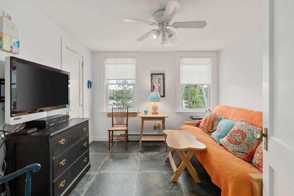 311 Princes Point Road Brunswick, ME 04011 - Photo 21 of 65 021_311princespointbrunswick-21