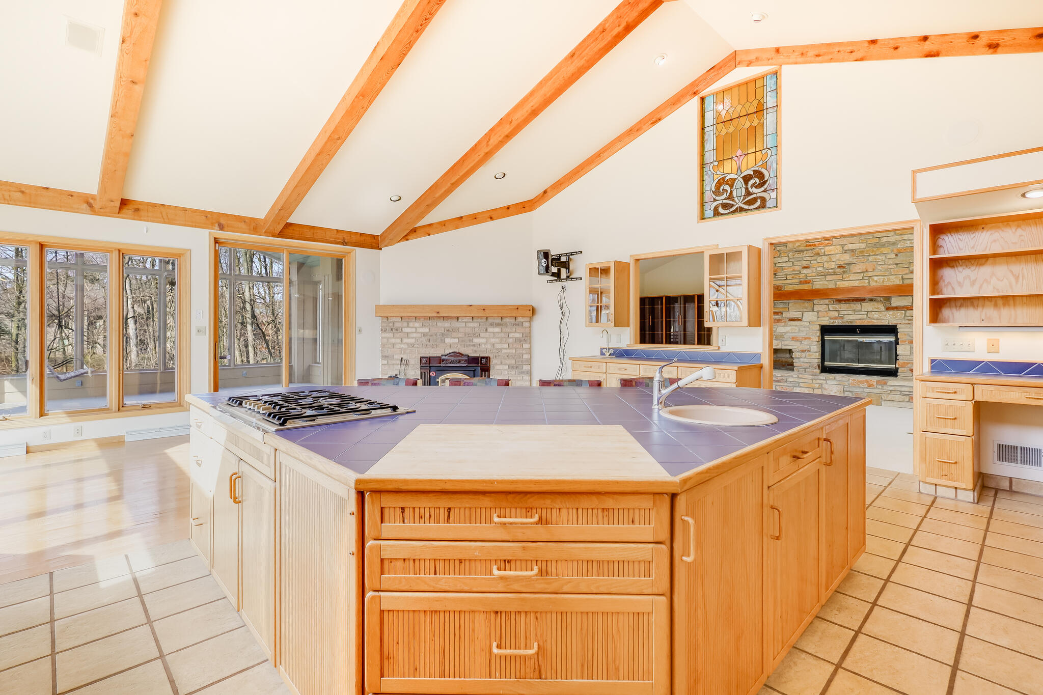 2128 Hunters Ridge Court Manitowoc, WI 54220 - Photo 18 of 71 IMG_7370